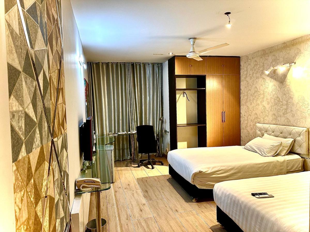 คอมเทมโพรารี่ ไฮท์ รีสอร์ต แอนด์ โฮเต็ล Aparthotel ธากา ภายนอก รูปภาพ