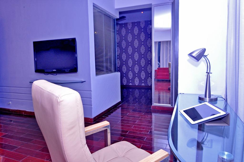 คอมเทมโพรารี่ ไฮท์ รีสอร์ต แอนด์ โฮเต็ล Aparthotel ธากา ภายนอก รูปภาพ
